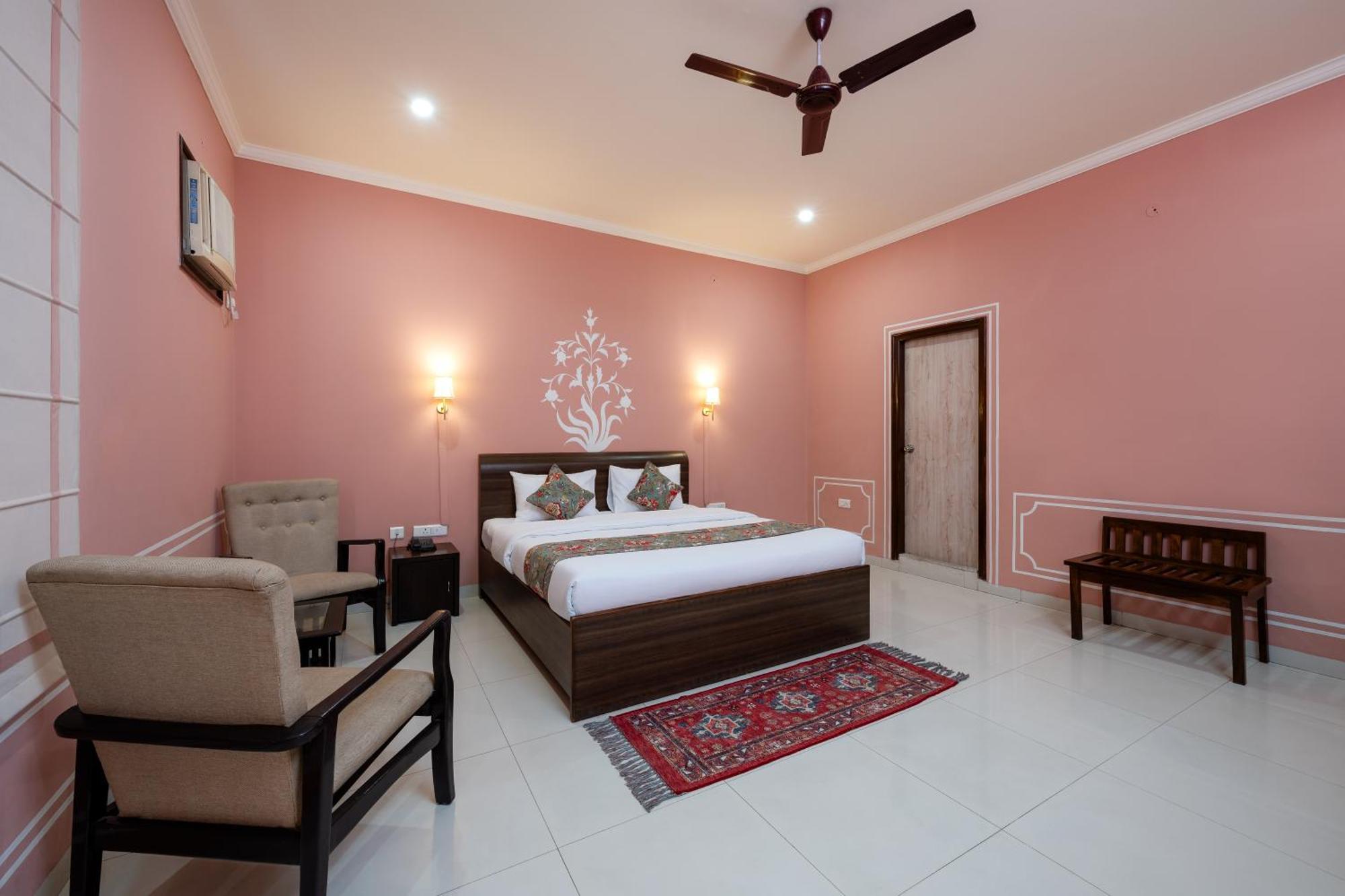 Nine Palms Villa Jaipur Buitenkant foto