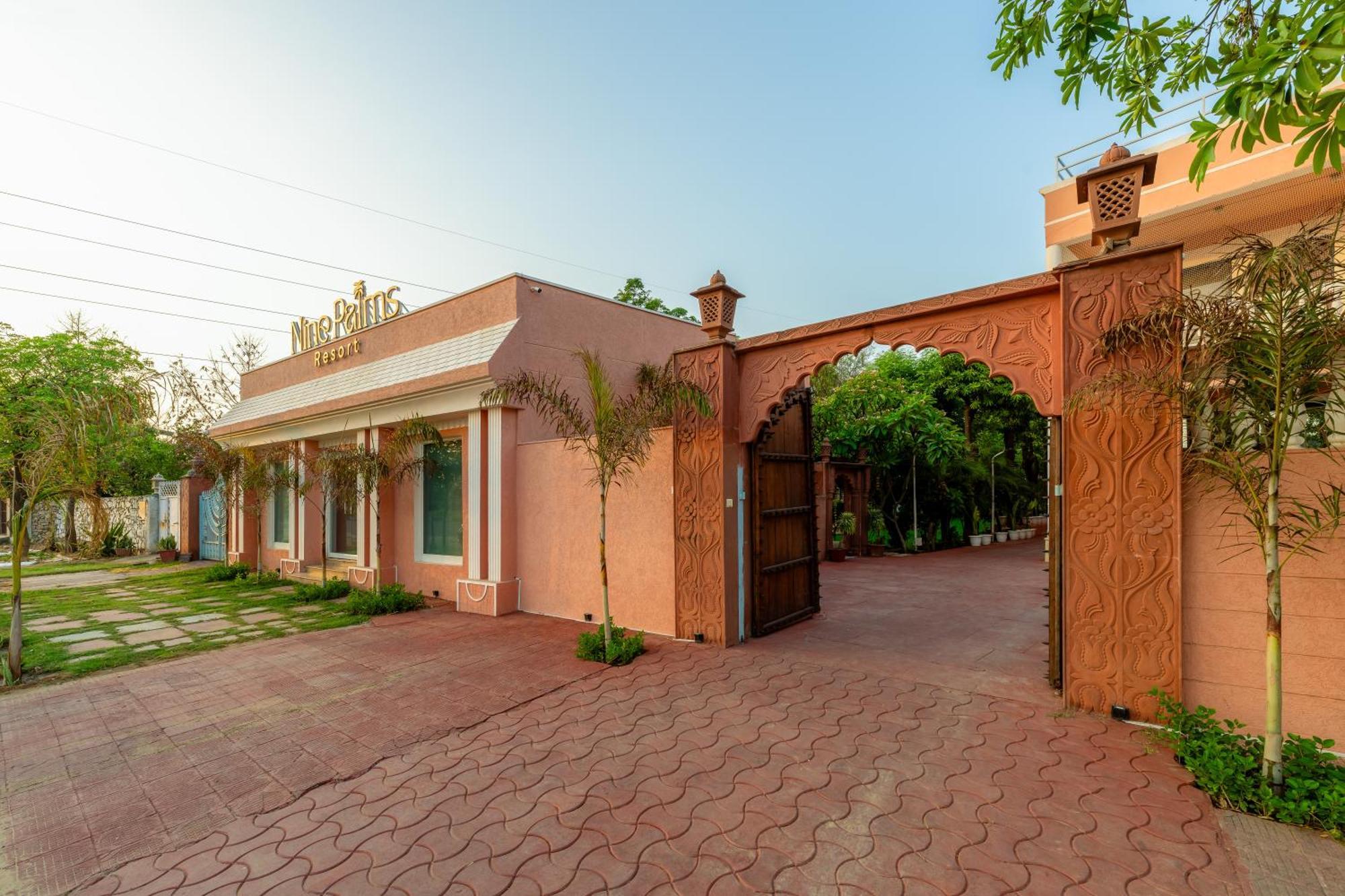 Nine Palms Villa Jaipur Buitenkant foto
