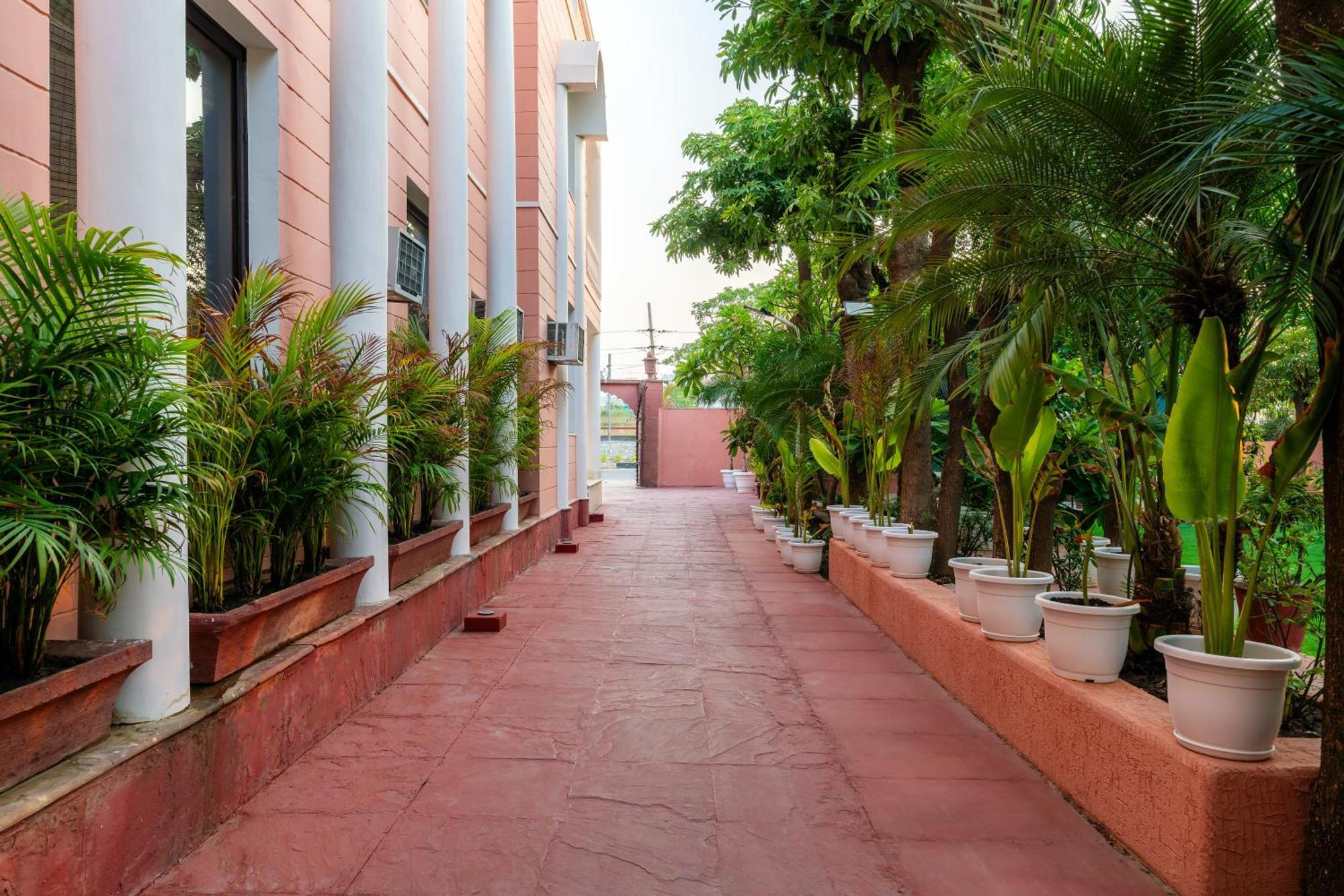 Nine Palms Villa Jaipur Buitenkant foto