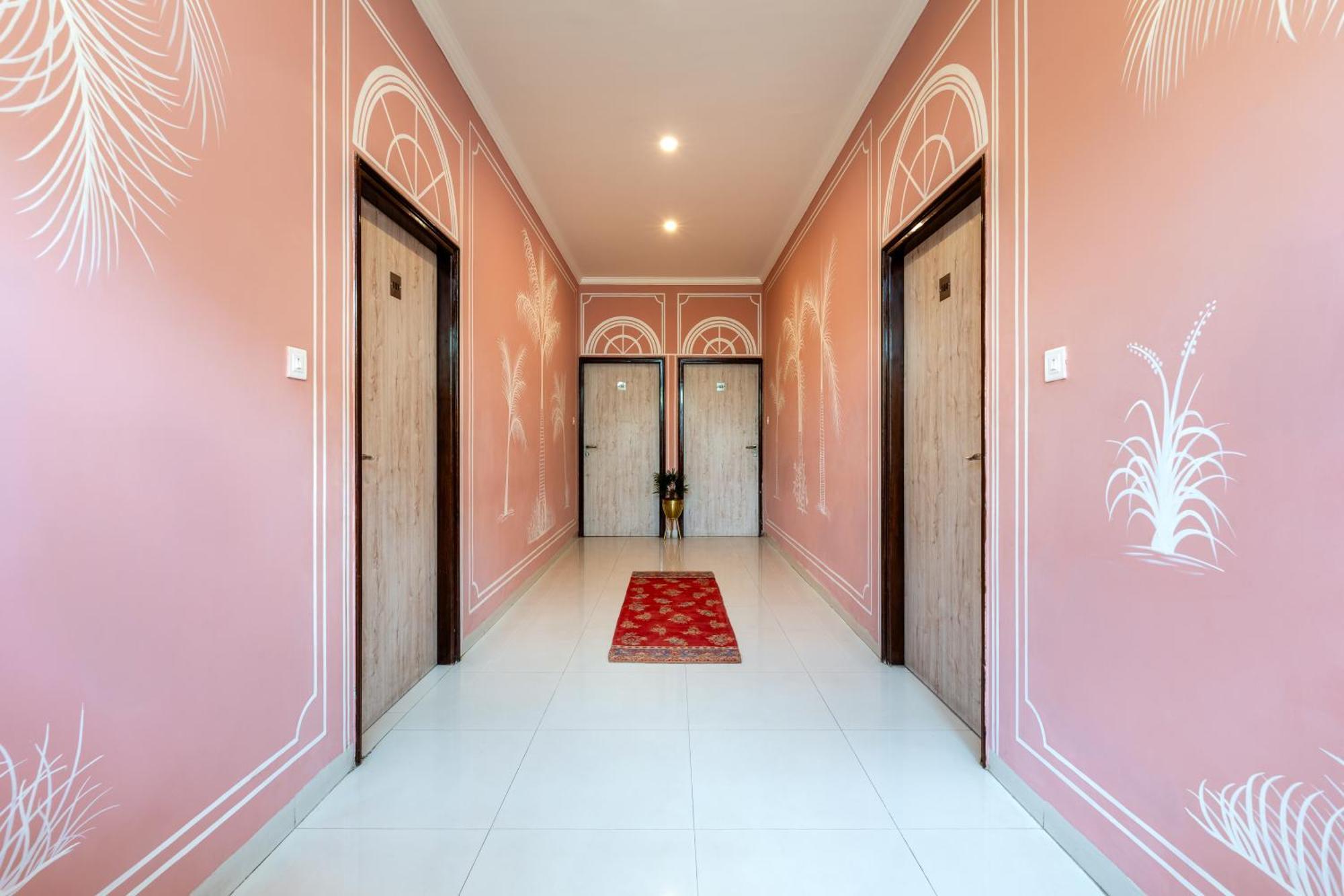 Nine Palms Villa Jaipur Buitenkant foto